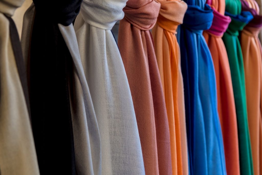Peek&Cloppenburg oferuje szeroki wybór sukienek 